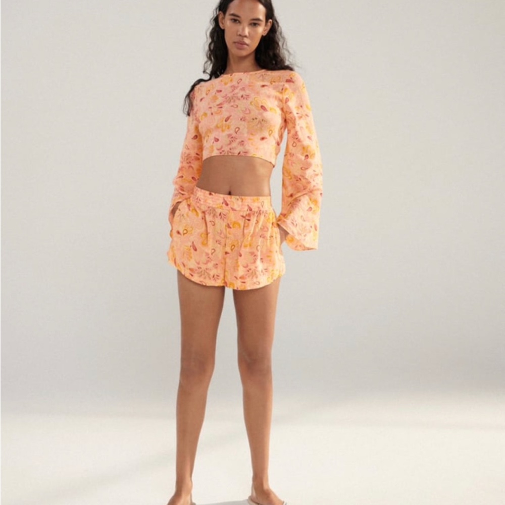 Zara shorts paisley shorts